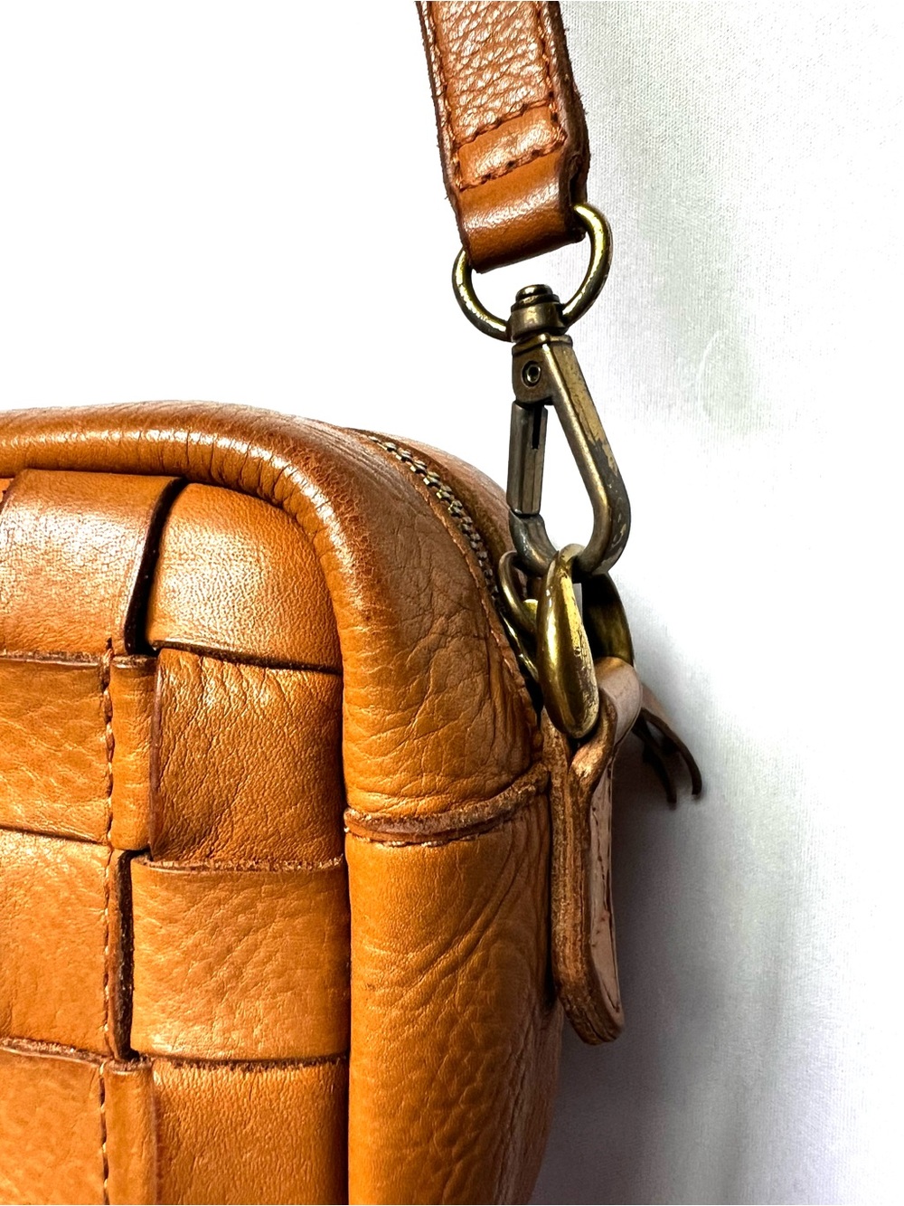 Madewell Woven Leather Crossbody Bag Cognac Brown Camera Bag Adjustable Strap - Picture 3 of 13